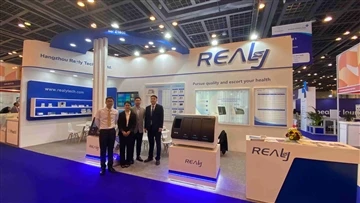 Cynhaliwyd Medlab Dwyrain Canol Yng Nghanolfan Masnach y Byd Dubai - Dubai yn...
